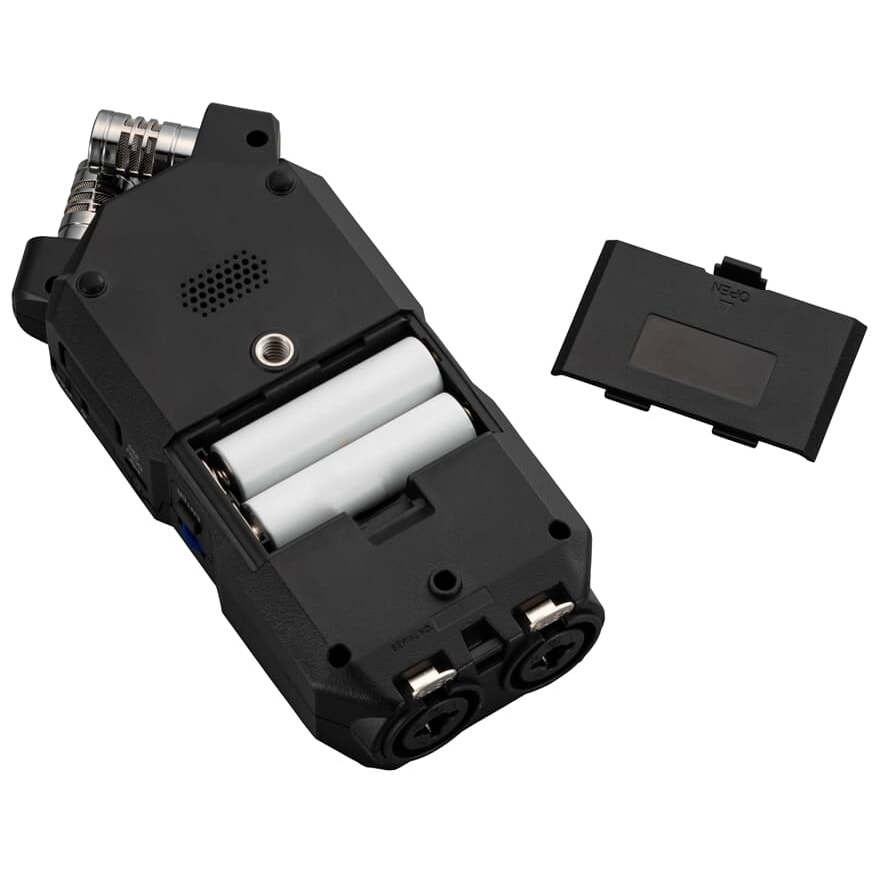 Zoom H4essential