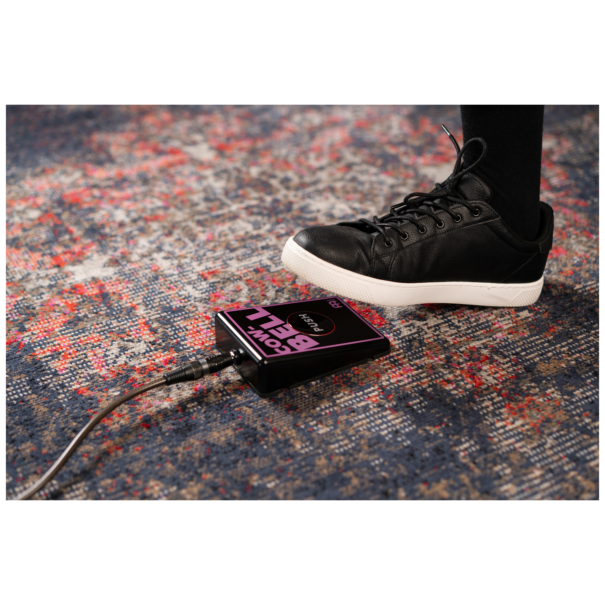 Meinl Percussion STB2 - Stomp Box, Cowbell  11