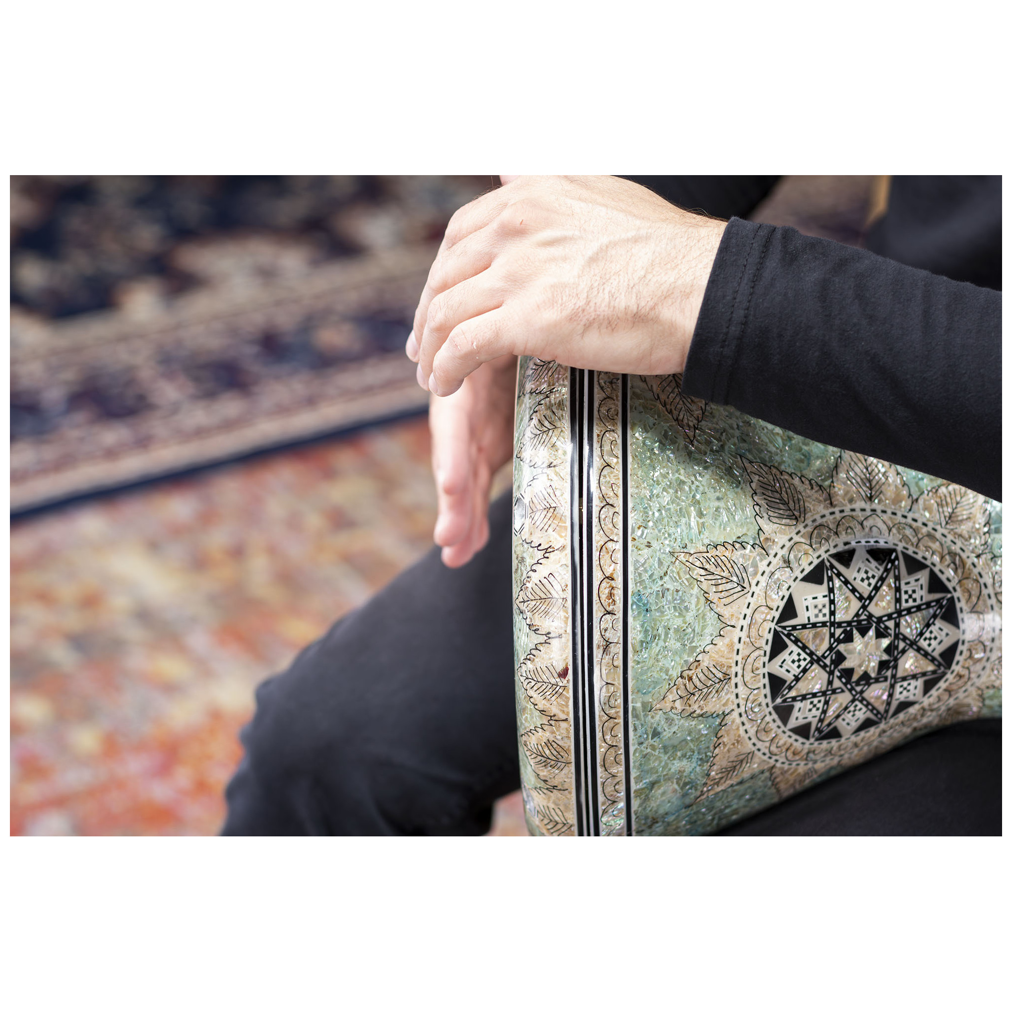 Meinl Percussion AEED4 - Doumbek 9", White Pearl, Mosaik Queen 11