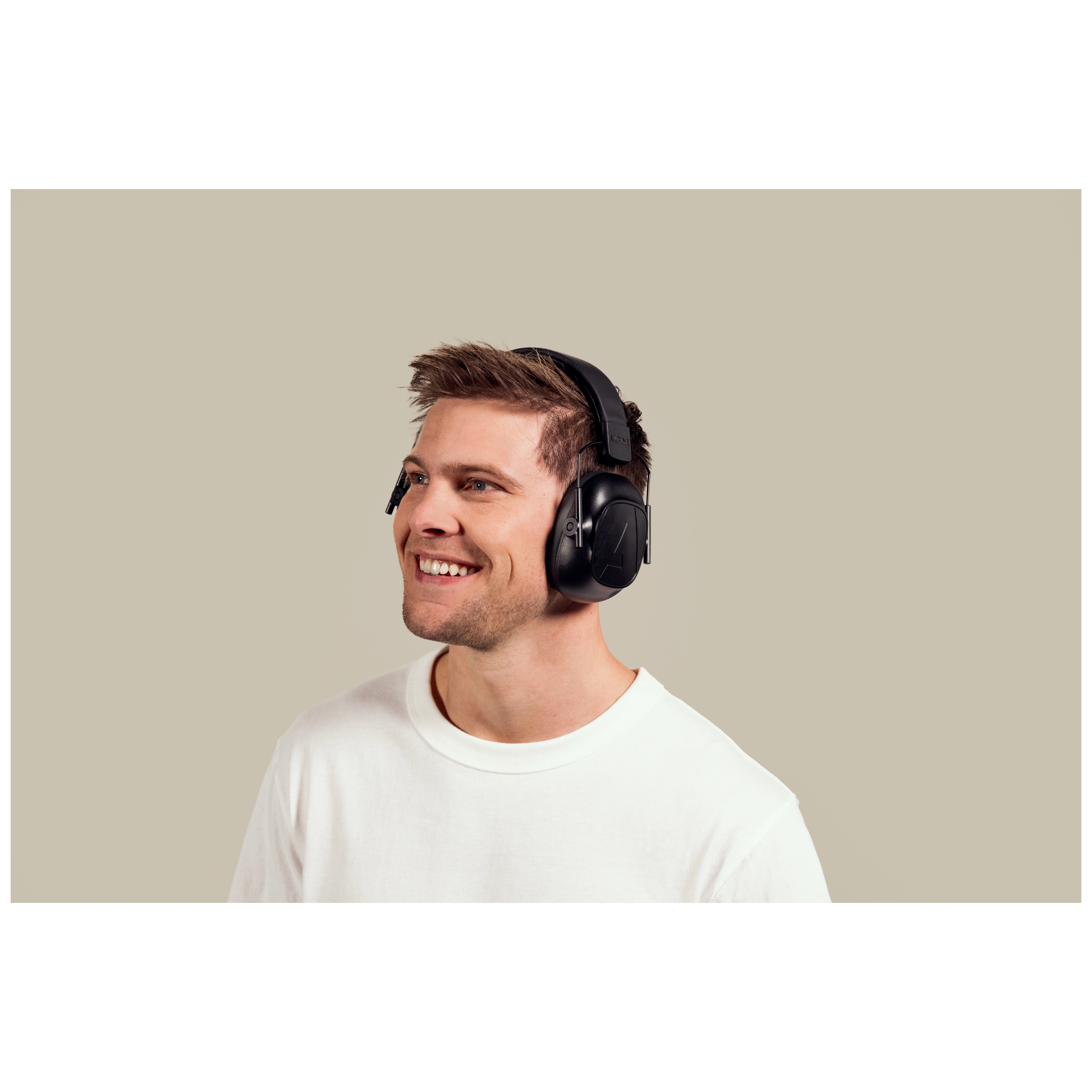 Alpine Hearing Protection Defender Earmuffs 4
