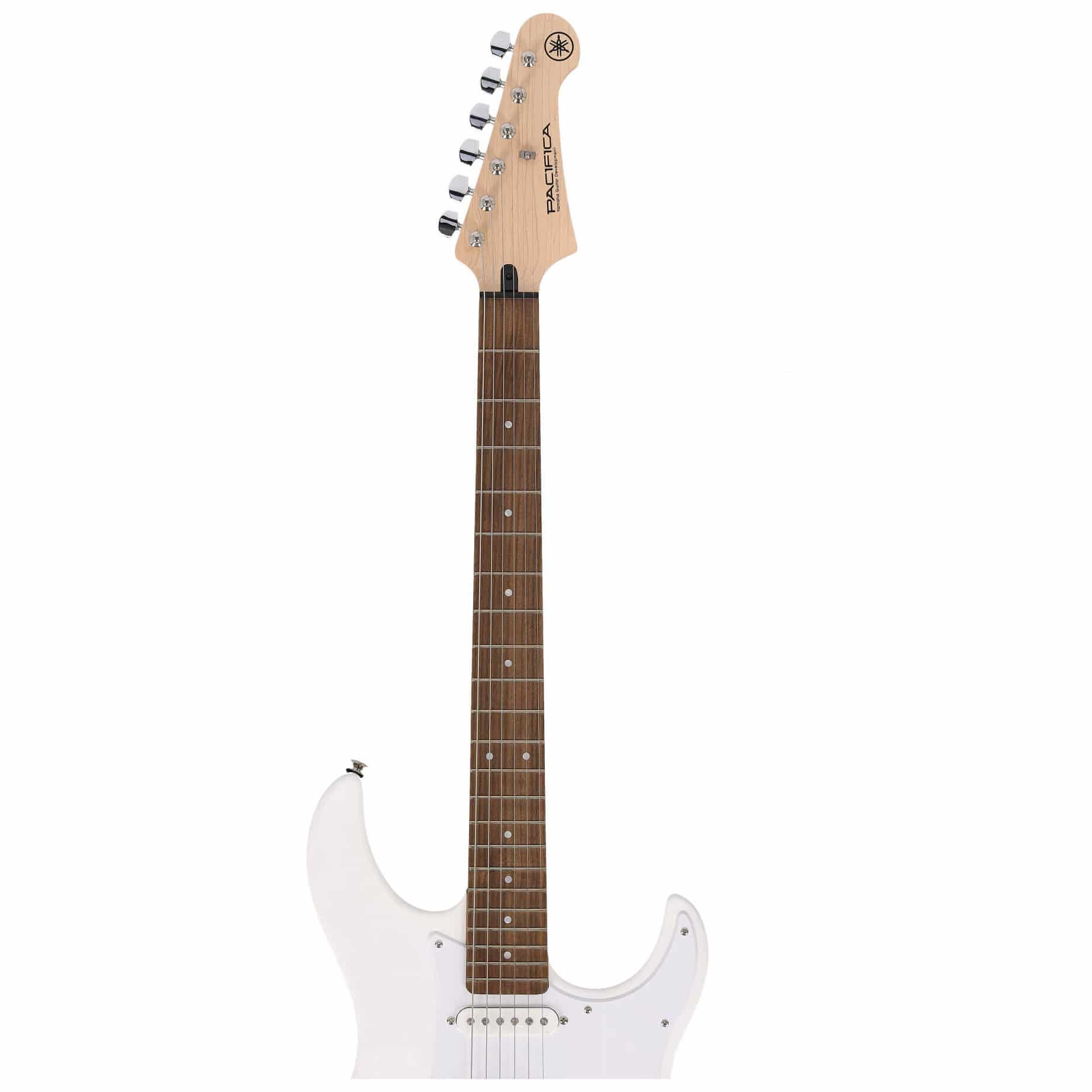 Yamaha Pacifica 012 White 5