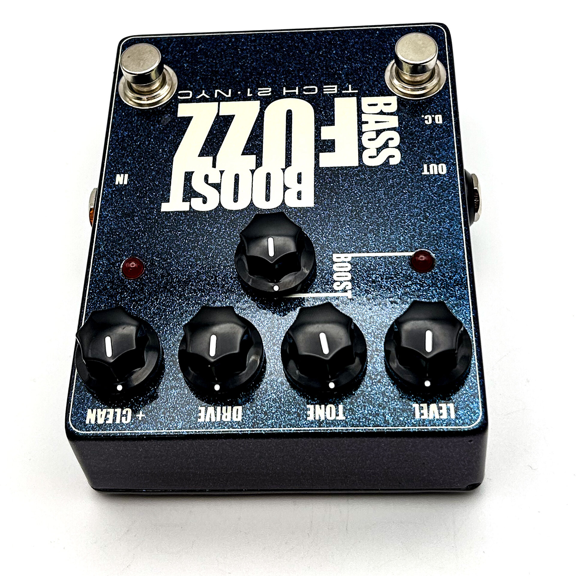 Tech 21 Boost Fuzz Metallic 3