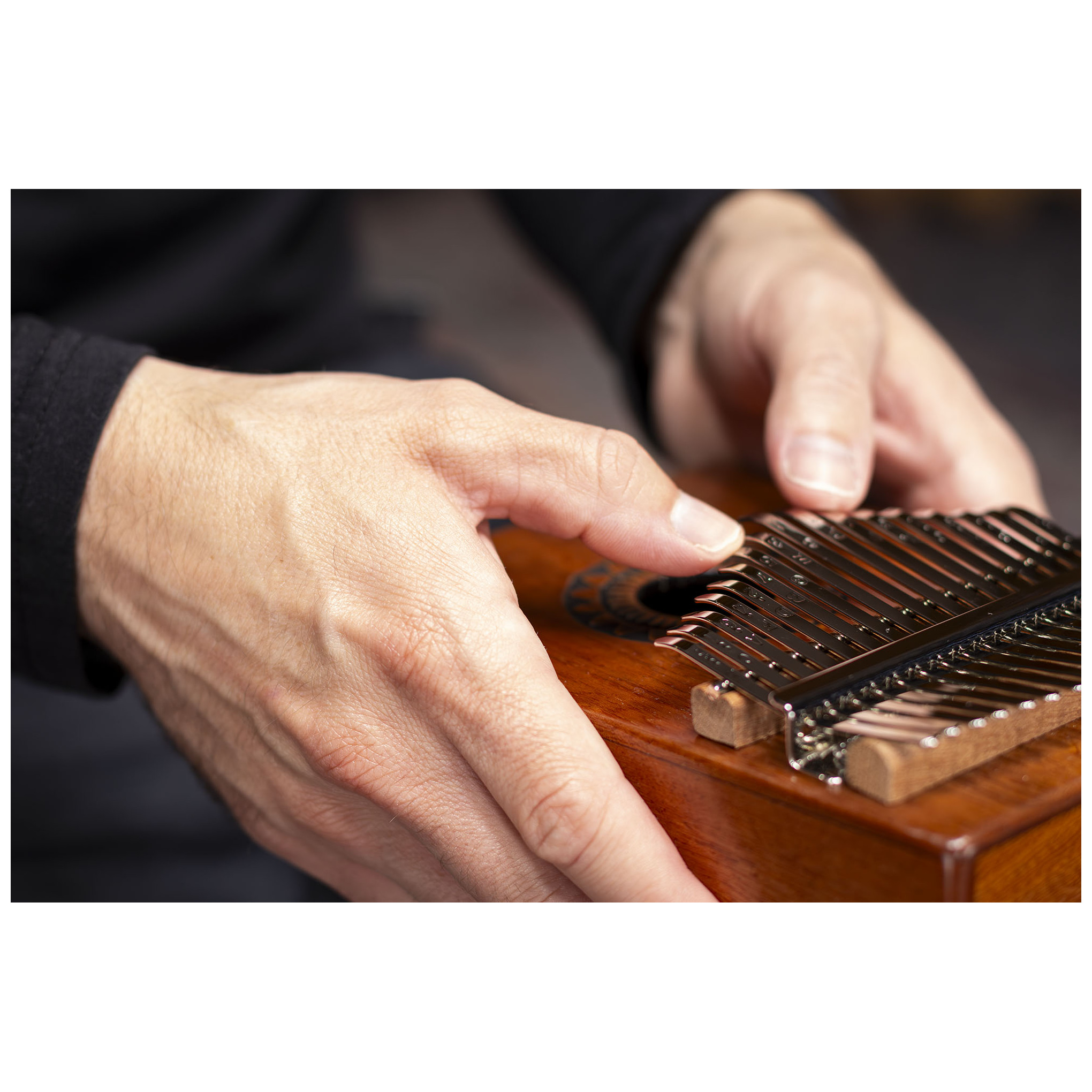 Meinl Percussion KA17SU - Sound Hole Designer Kalimba, Sun 11