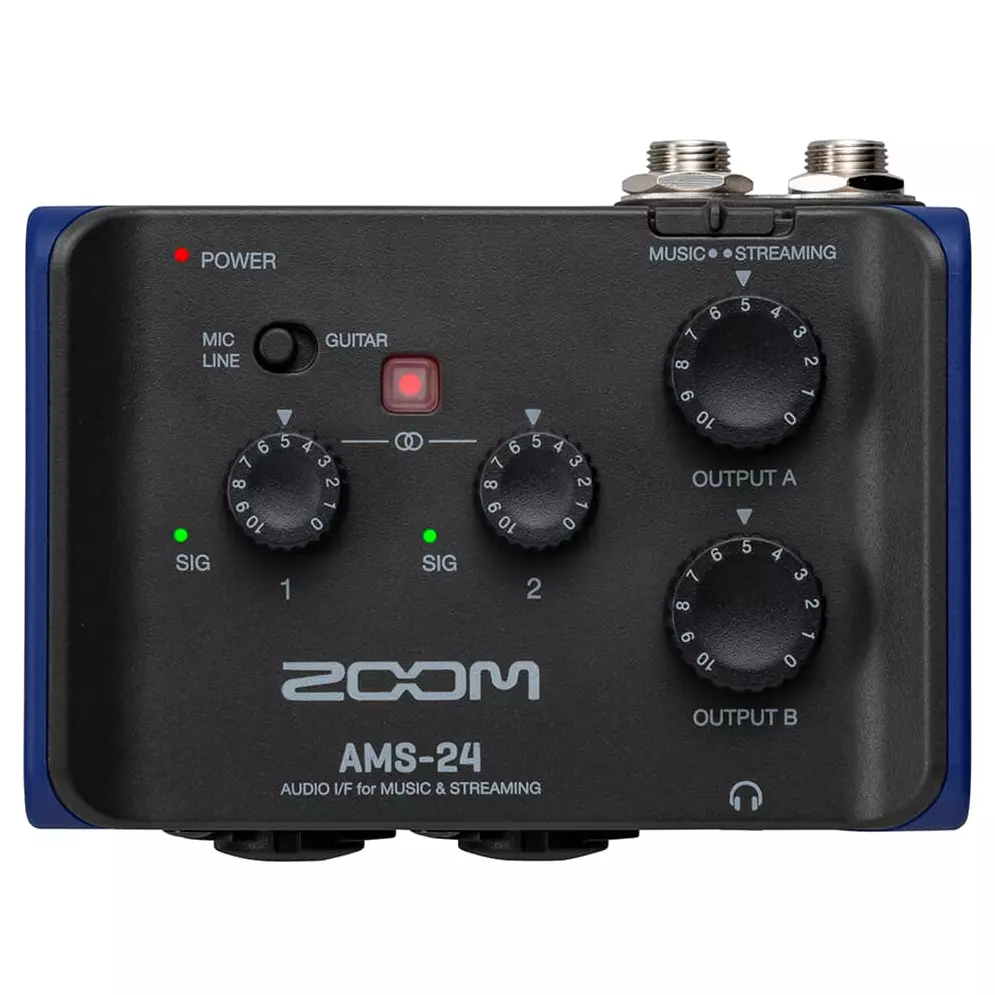 Zoom AMS-24 8