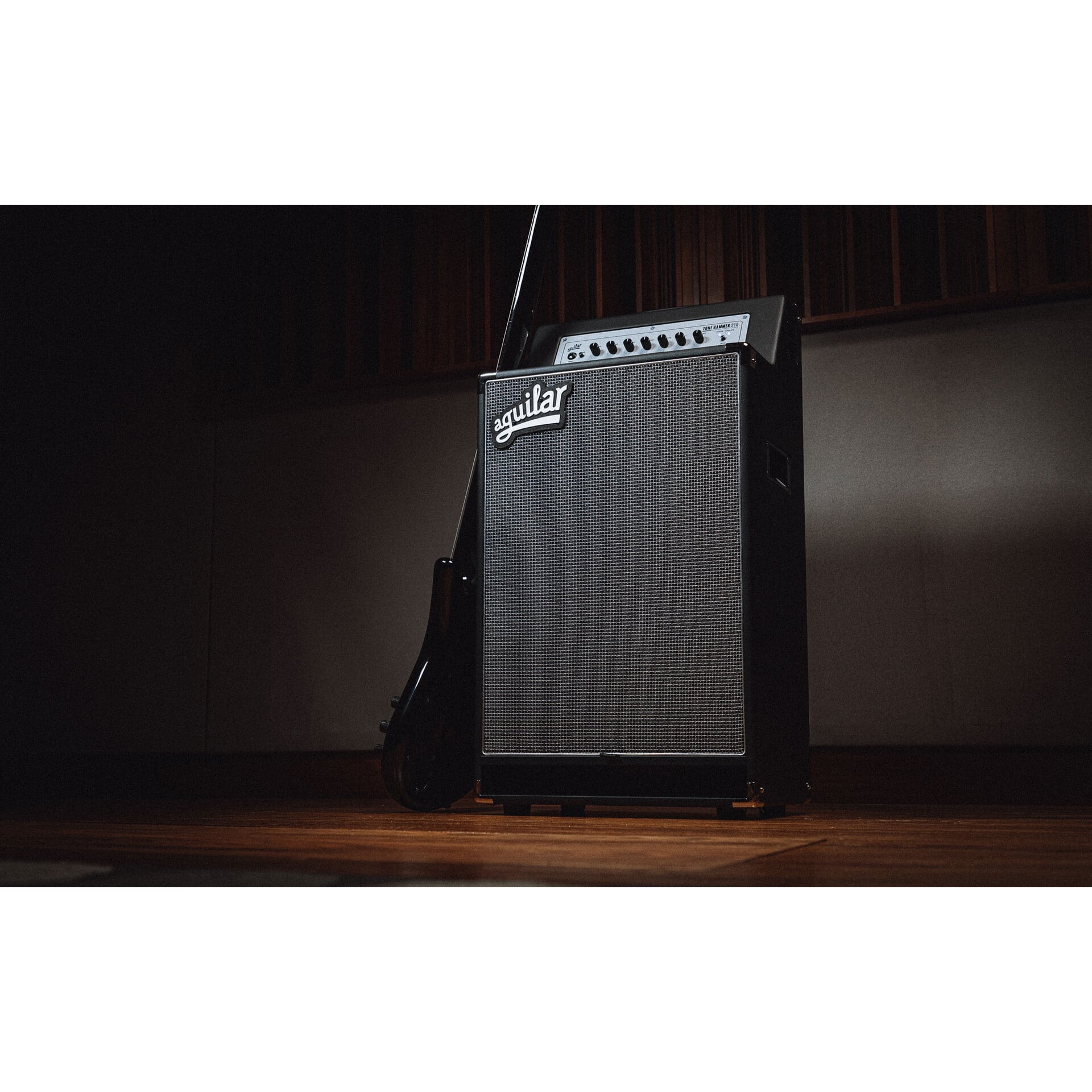 Aguilar Tonehammer 210 Combo 4